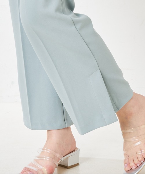 natural couture（ナチュラルクチュール）の「カットジョーゼットサイドペンツパンツ（その他パンツ・レディース・ブルー/ベージュ/ライトベージュ・SMALL/LARGE/MEDIUM）」の8枚目の写真