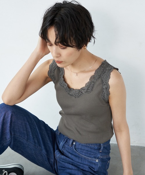 AMERICAN HOLIC（アメリカンホリック）の「レーステレコタンクトップ　＊（タンクトップ・レディース・チャコールグレー/ブラック/オフホワイト/アイボリー・M/L）」の4枚目の写真