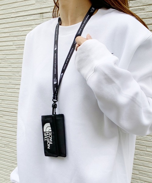 THE NORTH FACE（ザノースフェイス）の「THE NORTH FACE(ザ・ノースフェイス) / ネックストラップウォレット TNF WALLET（財布・レディース・ブラック/レッド・FREE）」の4枚目の写真