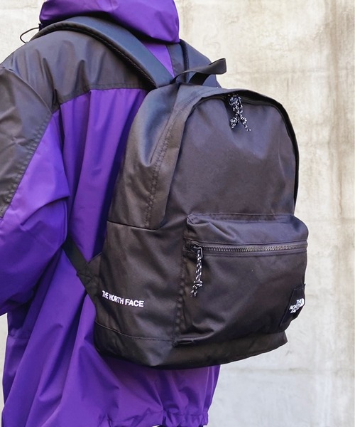 THE NORTH FACE(ザノースフェイス)の「【THE NORTH FACE(ザ・ノースフェイス)】デイパック ORIGINAL PACK S リュック バックパック(バックパック/リュック・メンズ・ブラック/アイボリー・FREE)」の9枚目の写真