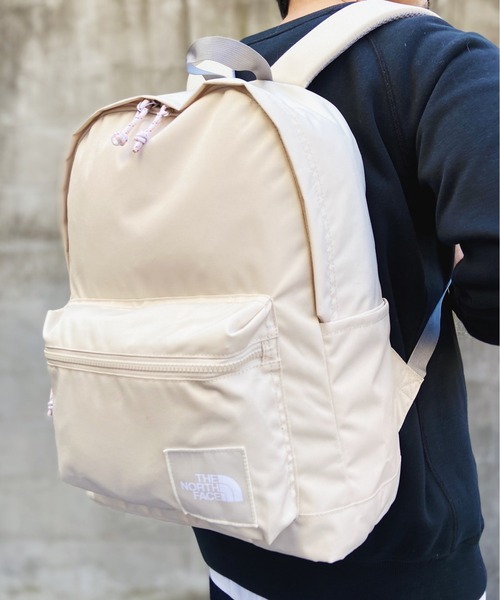 THE NORTH FACE(ザノースフェイス)の「【THE NORTH FACE(ザ・ノースフェイス)】デイパック ORIGINAL PACK S リュック バックパック(バックパック/リュック・メンズ・ブラック/アイボリー・FREE)」の15枚目の写真