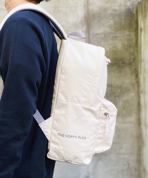 THE NORTH FACE(ザノースフェイス)の「【THE NORTH FACE(ザ・ノースフェイス)】デイパック ORIGINAL PACK S リュック バックパック(バックパック/リュック・メンズ・ブラック/アイボリー・FREE)」の16枚目の写真