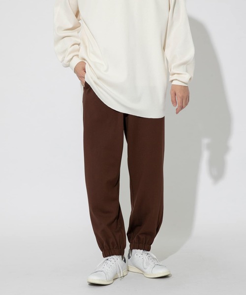 ITEMS URBANRESEARCH（アイテムズ アーバンリサーチ）の「レーヨンナイロン テーパードイージーパンツ（その他パンツ・メンズ・ベージュ/ブラウン/ブラック・LARGE/MEDIUM）」の6枚目の写真