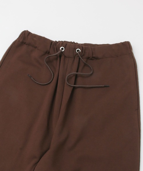 ITEMS URBANRESEARCH（アイテムズ アーバンリサーチ）の「レーヨンナイロン テーパードイージーパンツ（その他パンツ・メンズ・ベージュ/ブラウン/ブラック・LARGE/MEDIUM）」の15枚目の写真