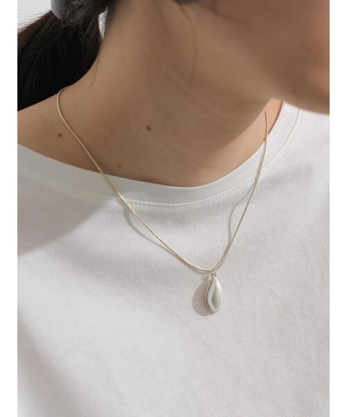 AMERICAN HOLIC（アメリカンホリック）の「変形パールネックレス（ネックレス・レディース・ゴールド/シルバー・FREE）」の5枚目の写真