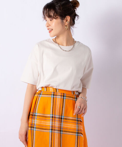 NOLLEY’S(ノーリーズ)の「ハイゲージ天竺半袖プルオーバーカットソー(Tシャツ/カットソー・レディース・ホワイト/グレー/ミント/ベージュ・38)」の1枚目の写真