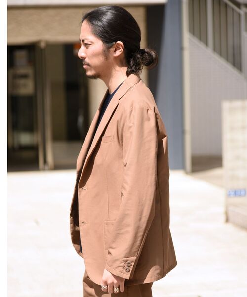 SHIPS(シップス)の「【No tie, but smartness.】SHIPS: 《超軽量・速乾・ストレッチ》スーパーライト 2B ジャケット セットアップ対応(テーラードジャケット・メンズ・カーキ/ネイビー・SMALL/MEDIUM/LARGE/X-LARGE)」の14枚目の写真