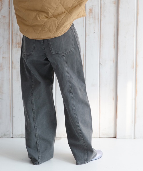 mikke(ミッケ)の「カツラギデニム ハイウエストカーブパンツ(デニムパンツ・レディース・チャコールグレー/ライトブルー/ネイビー/カーキ/ブルー/キナリ・S/M/L)」の12枚目の写真