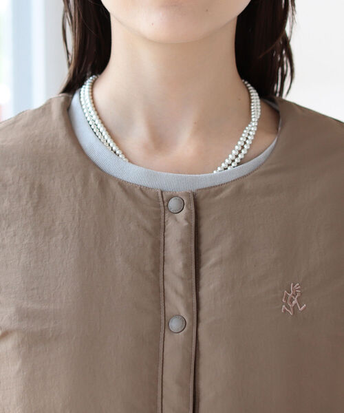 B:MING by BEAMS(ビーミングバイビームス)の「GRAMICCI × TAION × B:MING by BEAMS / 別注 リバーシブル ダウン 21AW(ダウンジャケット/コート・レディース・カーキ/グレー系その他・SMALL/MEDIUM)」の13枚目の写真
