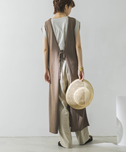 URBAN RESEARCH（アーバンリサーチ）の「2WAYニットジレ（ワンピース・レディース・チャコールグレー/イエロー/モカ・FREE）」の10枚目の写真