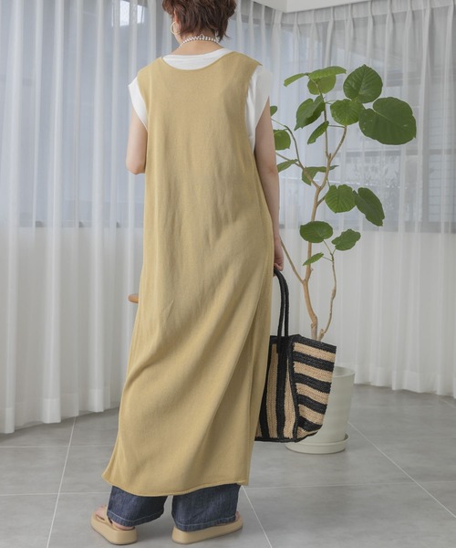 URBAN RESEARCH（アーバンリサーチ）の「2WAYニットジレ（ワンピース・レディース・チャコールグレー/イエロー/モカ・FREE）」の19枚目の写真