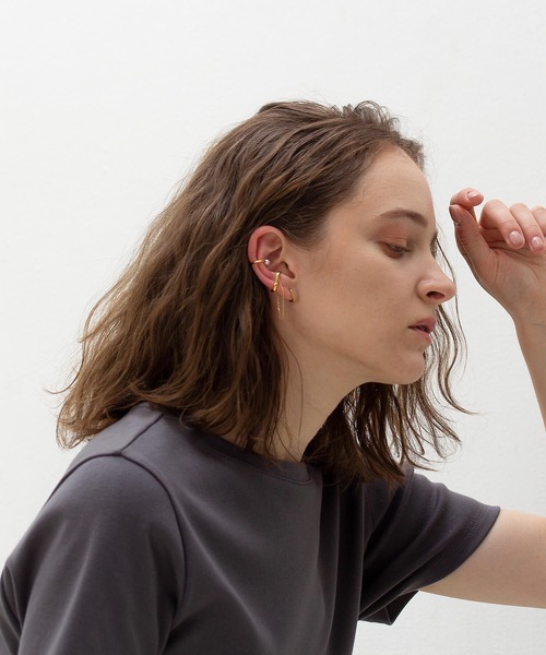 JUICY ROCK（ジューシーロック）の「GP(SV925)/SV925 片耳チェーン＆オーバルイヤーカフ（イヤーカフ・レディース・シルバー/ゴールド・ONE SIZE）」の8枚目の写真