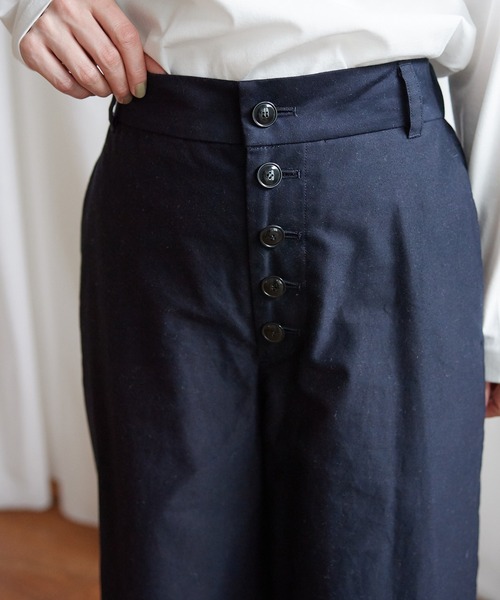 Lene(レネ)の「ミクロモールスキン ストレートパンツ(その他パンツ・レディース・ネイビー/アイボリー・FREE)」の18枚目の写真