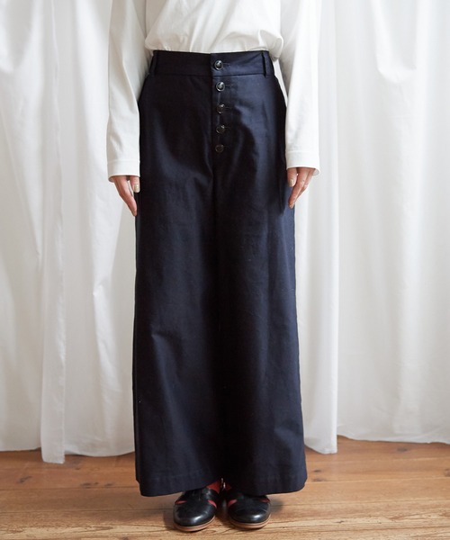 Lene(レネ)の「ミクロモールスキン ストレートパンツ(その他パンツ・レディース・ネイビー/アイボリー・FREE)」の14枚目の写真