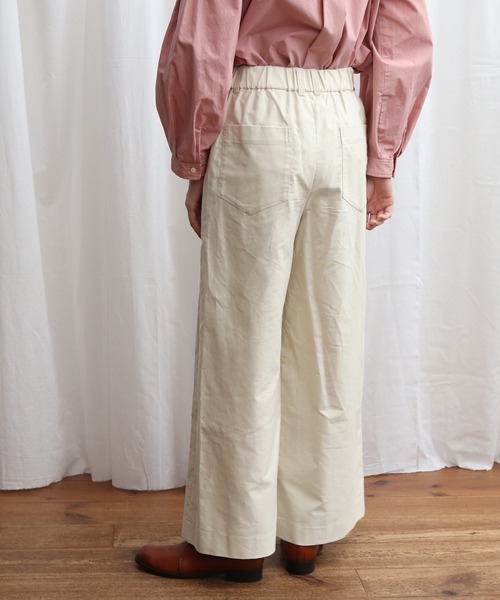 Lene(レネ)の「ミクロモールスキン ストレートパンツ(その他パンツ・レディース・ネイビー/アイボリー・FREE)」の21枚目の写真