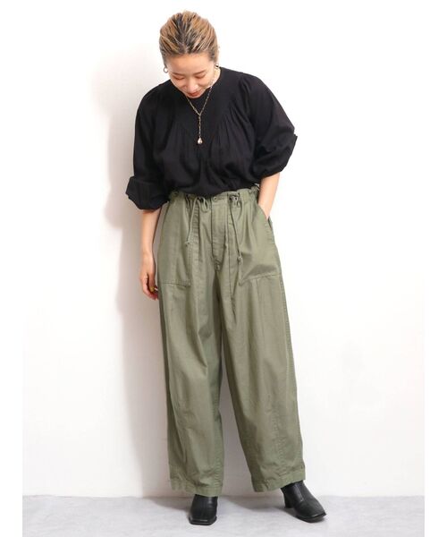 Ungrid（アングリッド）の「フロントシャーリングブラウス（シャツ/ブラウス・レディース・オフホワイト/ブラック/レッド・FREE）」の15枚目の写真