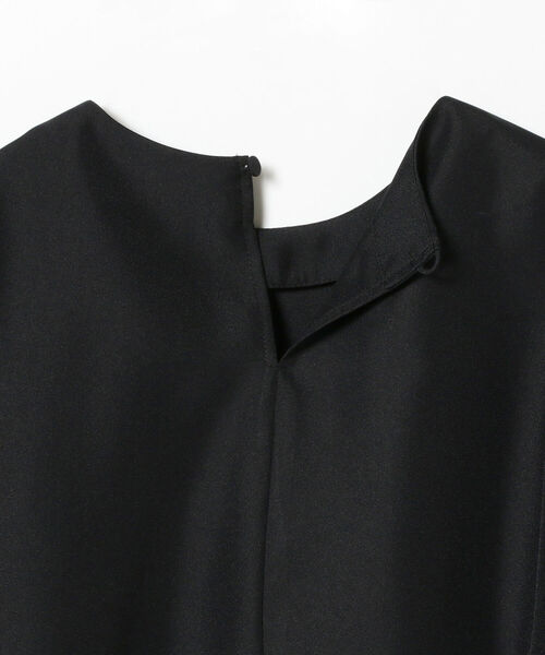 Ray BEAMS（レイビームス）の「RBS / タック ワイドスリーブ ブラウス（シャツ/ブラウス・レディース・ブラック/ベージュ・ONE SIZE）」の9枚目の写真