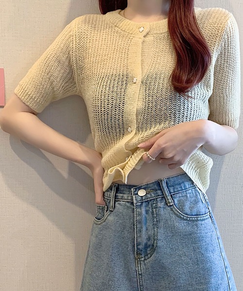 me+em select（ミームセレクト）の「【数量限定販売】お花ボタンパステルシアーニットカーディガン（カーディガン/ボレロ・レディース・ブルー/イエロー/ピンク・FREE）」の6枚目の写真