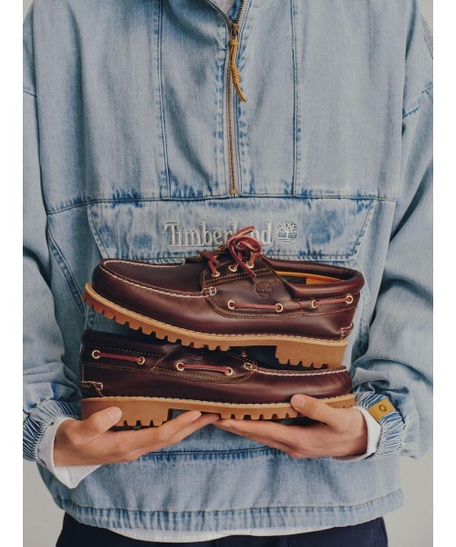 Timberland（ティンバーランド）の「【定番】スリーアイ(3eye) クラシックラグ メンズ（モカシン/デッキシューズ・メンズ・ブラウン・26.5cm/27.5cm/28.0cm/26.0cm/27.0cm/28.5cm/25.5cm/29.0cm/30cm/31cm/25.0cm/24.5㎝）」の2枚目の写真