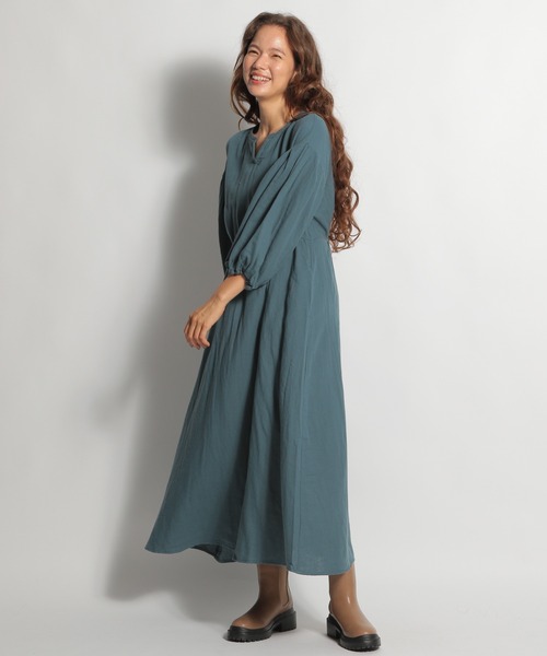 niko and...（ニコアンド）の「ガーゼ切り替えマキシワンピース（ワンピース・レディース・ベージュ/ブラック/ブルー・LARGE/MEDIUM）」の6枚目の写真