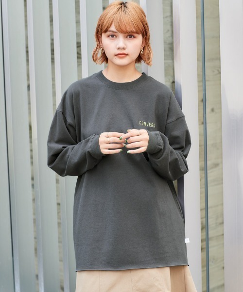 CONVERSE(コンバース)の「【CONVERSE】メローヘム バックプリントロンTee(Tシャツ/カットソー・レディース・ブラウン/チャコール/オフホワイト・M)」の16枚目の写真