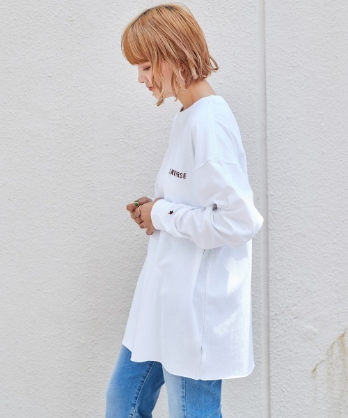 CONVERSE(コンバース)の「【CONVERSE】メローヘム バックプリントロンTee(Tシャツ/カットソー・レディース・ブラウン/チャコール/オフホワイト・M)」の5枚目の写真