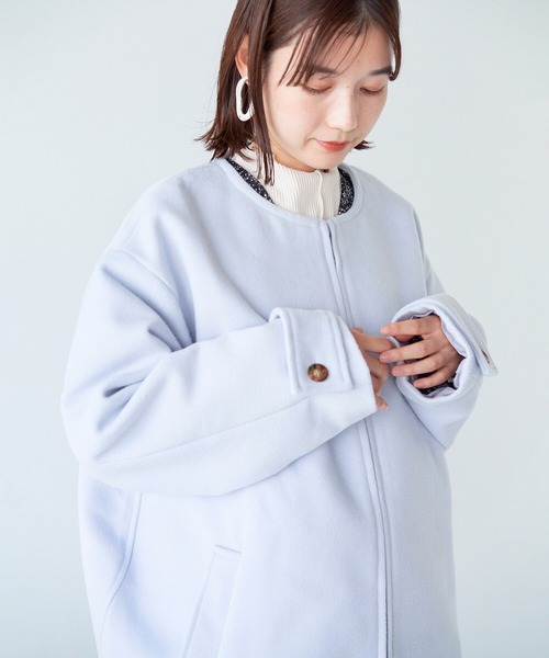 haco!（ハコ）の「綺麗も可愛いもお手の物！ボトムス選ばず好バランスが叶う きれい色ミドル丈コート（ノーカラーコート・レディース・ライトブルー・SMALL/MEDIUM/LARGE/X-LARGE）」の11枚目の写真