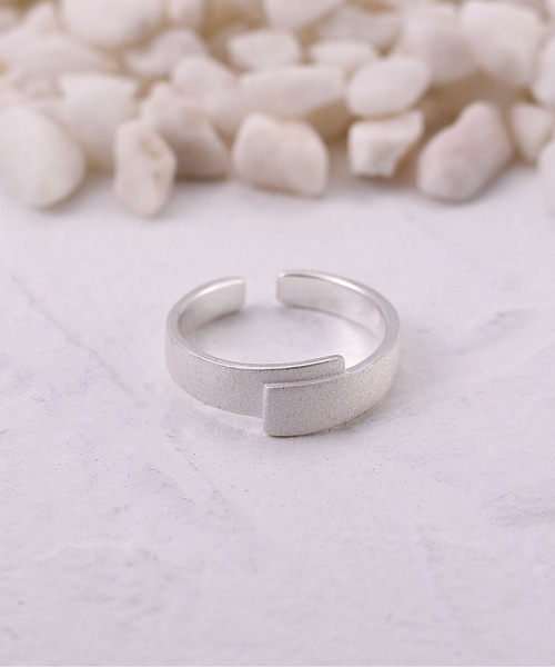 clarity blanc（クラリティーブラン）の「925シルバー デザイン リング フリーサイズ（リング・レディース・ゴールド/ゴールド系その他/C/E/シルバー系その他2/F/シルバー/D/H/シルバー系その他4/シルバー系その他/I/B/J/G/シルバー系その他3/K/A/その他/M/X/その他5/L/その他4/その他3/Q/T/P/W/S/O/その他2/R/Z/V/その他1/N/Y/U・FREE）」の15枚目の写真