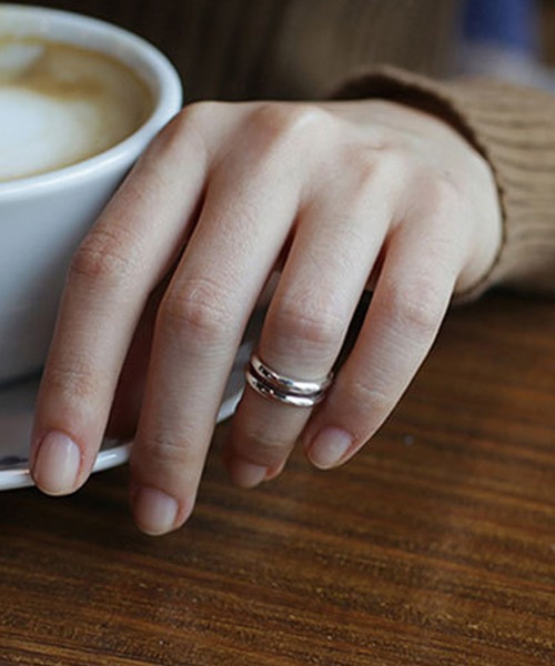 clarity blanc（クラリティーブラン）の「925シルバー デザイン リング フリーサイズ（リング・レディース・ゴールド/ゴールド系その他/C/E/シルバー系その他2/F/シルバー/D/H/シルバー系その他4/シルバー系その他/I/B/J/G/シルバー系その他3/K/A/その他/M/X/その他5/L/その他4/その他3/Q/T/P/W/S/O/その他2/R/Z/V/その他1/N/Y/U・FREE）」の20枚目の写真