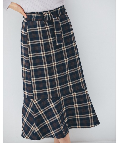 tocco closet（トッコ　クローゼット）の「ベルト付きチェック柄マーメイドスカート（スカート・レディース・ベージュ/ネイビー・M）」の2枚目の写真