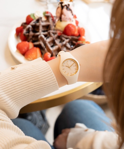 ICE WATCH(アイスウォッチ)の「「Ice-Watch アイスウォッチ」【ブランド累計54万本突破】 ICE glam brushed アイス グラムブラッシュド スモールサイズ 3Hands(アナログ腕時計・レディース・ローズ/ラベンダー/レンガ/ライトグレー/アイボリー/ライトグリーン/バイオレット・FREE/SMALL)」の16枚目の写真