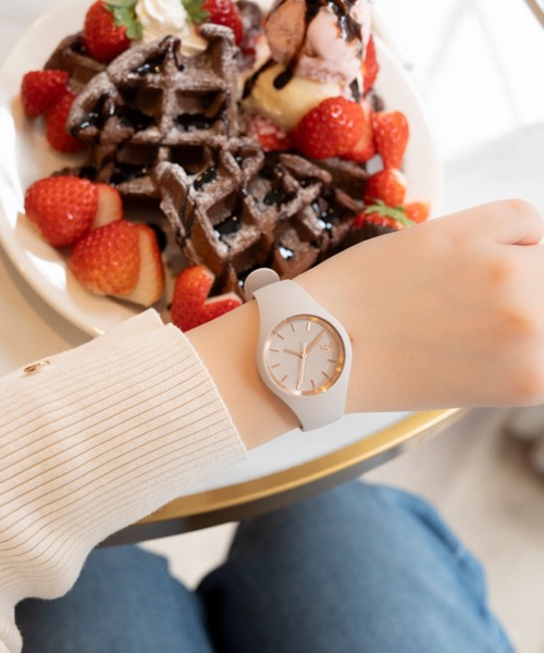 ICE WATCH(アイスウォッチ)の「「Ice-Watch アイスウォッチ」【ブランド累計54万本突破】 ICE glam brushed アイス グラムブラッシュド スモールサイズ 3Hands(アナログ腕時計・レディース・ローズ/ラベンダー/レンガ/ライトグレー/アイボリー/ライトグリーン/バイオレット・FREE/SMALL)」の17枚目の写真