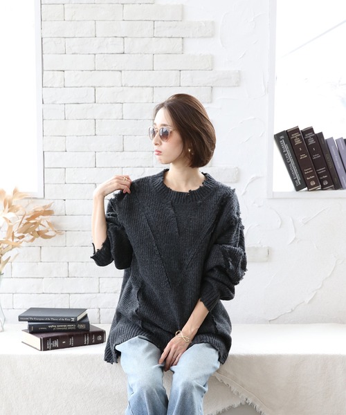 White Collection（ホワイトコレクション）の「2021AW　5GG　もちもちフリンジニット（ニット/セーター・レディース・チャコールグレー/アイボリー/モカ/ライトベージュ・FREE）」の20枚目の写真