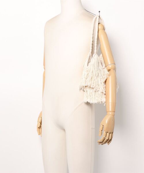 Laugoa（ラウゴア）の「LAUGOA PERK フリンジバッグ（トートバッグ・レディース・ブラック/オフホワイト・ONESIZE）」の15枚目の写真