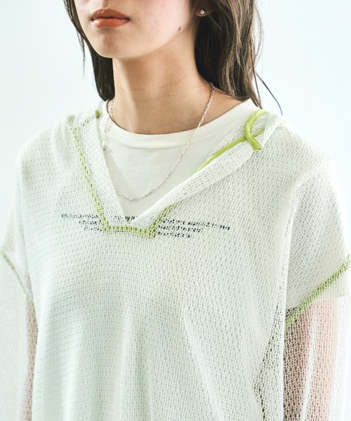 VACANCY（ヴァカンシー）の「メッシュパイピングパーカー（パーカー・レディース・ホワイト/ブラック・FREE）」の14枚目の写真