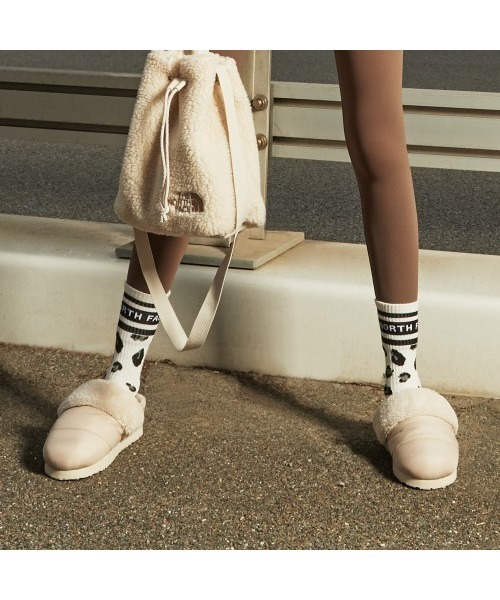 THE NORTH FACE(ザノースフェイス)の「THE NORTH FACE(ザ・ノースフェイス) / ライン ロゴ ソックス SOCKS MID(ソックス/靴下・メンズ・ブラック/ベージュ/イエロー/ホワイト/ブラック系その他/レッド/グリーン・M/L)」の4枚目の写真