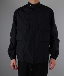 STAND COLLAR BLOUSON / 3レイヤー ファブリック マルチポケット スタンドカラー ショートブルゾン