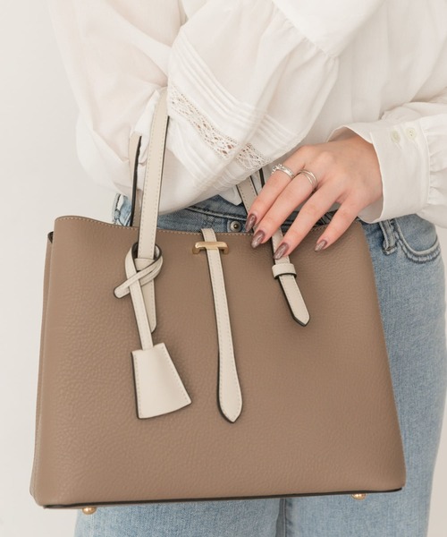 RODE SKO(ロデスコ)の「バイカラーミドルバッグ(トートバッグ・レディース・アイボリー/グレー系その他・ONE)」の4枚目の写真