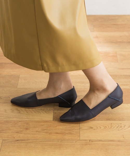 URBAN RESEARCH（アーバンリサーチ）の「レザーバブーシュ（その他シューズ・レディース・ブラック/ネイビー/イエロー系その他・36/37/38）」の16枚目の写真