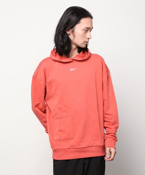 Reebok（リーボック）の「MYT スウェットシャツ / MYT Sweatshirt（パーカー・メンズ・レッド系その他/ブラック・SMALL/MEDIUM/LARGE/X-LARGE/XX-LARGE/X-SMALL/XXX-LARGE）」の9枚目の写真
