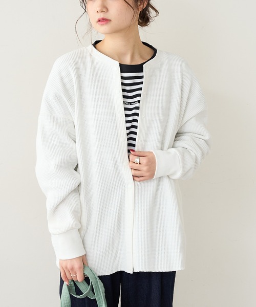 PUAL CE CIN（ピュアルセシン）の「ワッフル前あきロングスリーブ（Tシャツ/カットソー・レディース・ベージュ/グレー/オフホワイト・FREE）」の2枚目の写真