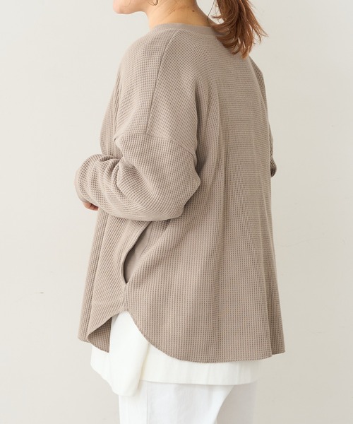 PUAL CE CIN（ピュアルセシン）の「ワッフル前あきロングスリーブ（Tシャツ/カットソー・レディース・ベージュ/グレー/オフホワイト・FREE）」の9枚目の写真