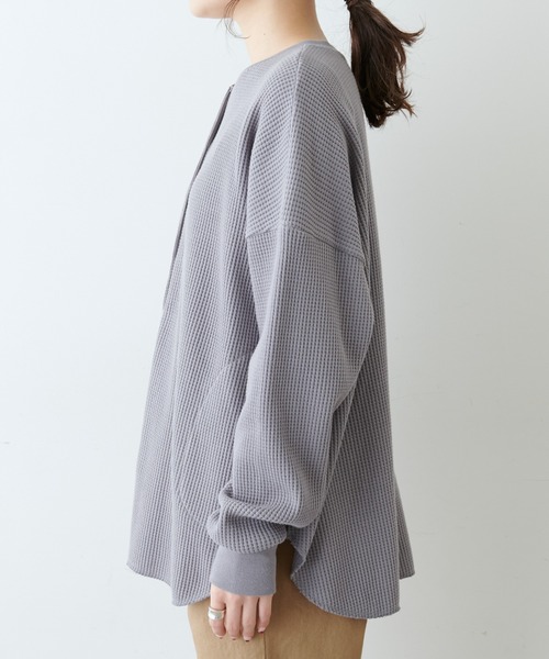 PUAL CE CIN（ピュアルセシン）の「ワッフル前あきロングスリーブ（Tシャツ/カットソー・レディース・ベージュ/グレー/オフホワイト・FREE）」の19枚目の写真