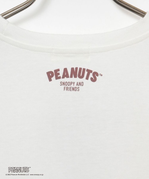 Honeys(ハニーズ)の「スヌーピー/Tシャツ(Tシャツ/カットソー・レディース・オフホワイト/イエロー/ブルー/ホワイト系その他/スミクロ・S/M/L)」の20枚目の写真