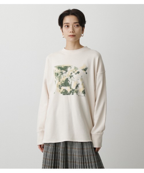 AZUL by moussy（アズールバイマウジー）の「MARBLE BOXPRINT SWEAT/マーブルボックスプリントスウェット（スウェット・レディース・オフホワイト/ライトベージュ・FREE）」の17枚目の写真