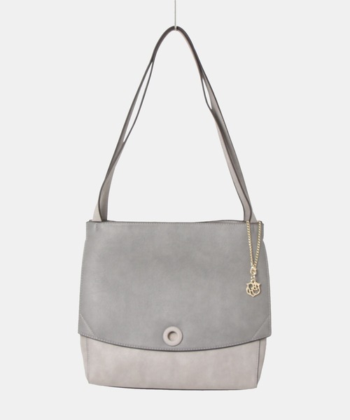 BASE(ベース)の「レディースショルダーバッグ(ショルダーバッグ・レディース・ブラック/ピンク/ブルー/ベージュ/アイボリー/グレー/グリーン/ブラウン・FREE)」の4枚目の写真