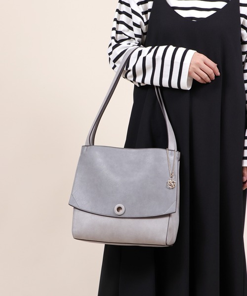 BASE(ベース)の「レディースショルダーバッグ(ショルダーバッグ・レディース・ブラック/ピンク/ブルー/ベージュ/アイボリー/グレー/グリーン/ブラウン・FREE)」の19枚目の写真