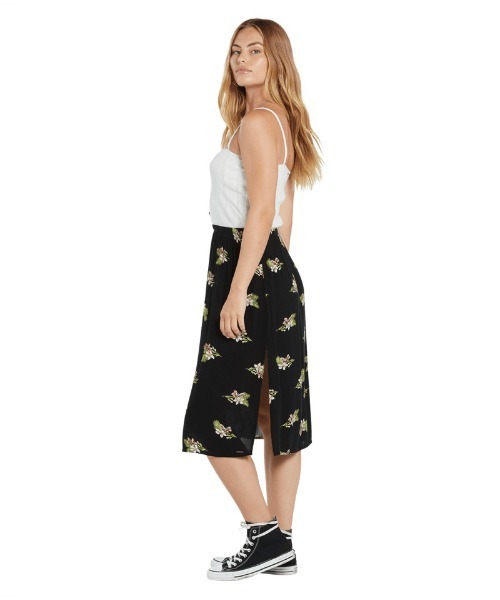 VOLCOM(ボルコム)の「STORMY TROPIX MAXI DRS(ワンピース・レディース・ブラック・SMALL/X-SMALL)」の7枚目の写真