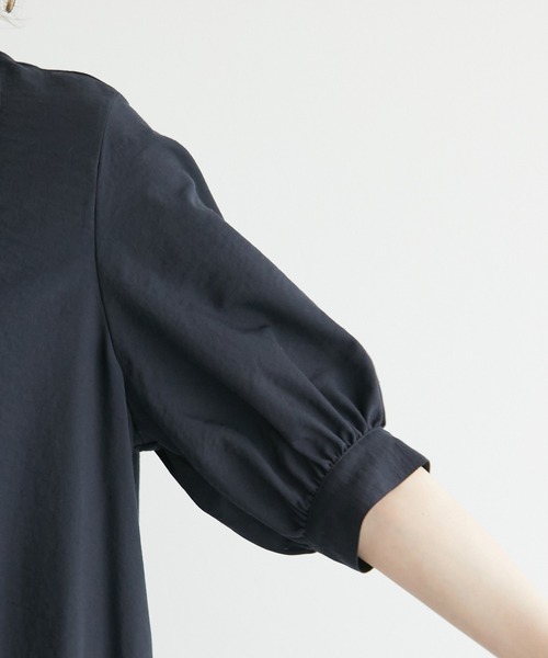 ROPE' PICNIC(ロペピクニック)の「ピンタックワンピース(ワンピース・レディース・ベージュ/ネイビー/ラベンダー・38)」の8枚目の写真