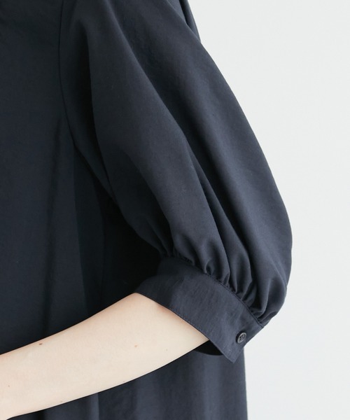 ROPE' PICNIC(ロペピクニック)の「ピンタックワンピース(ワンピース・レディース・ベージュ/ネイビー/ラベンダー・38)」の14枚目の写真